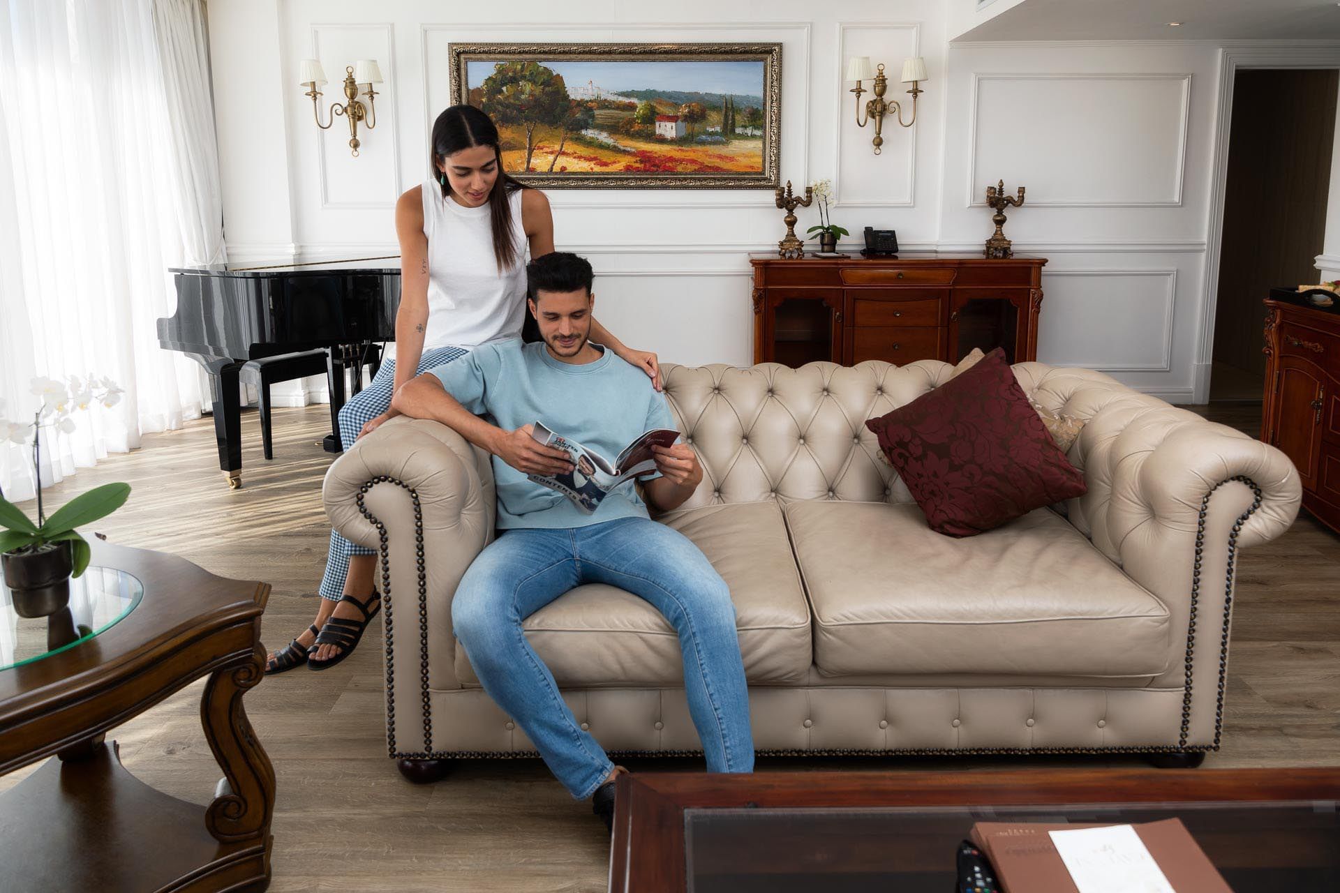 couple in presidential suite