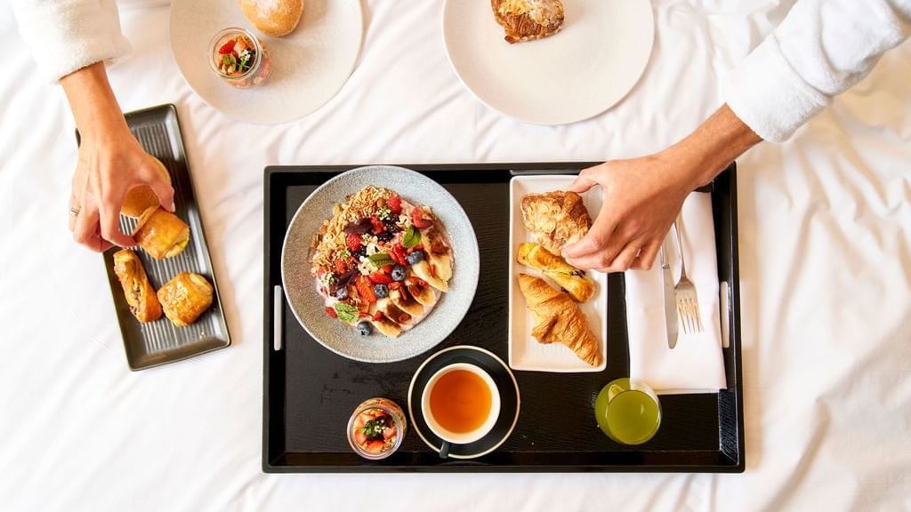 BREAKFAST ROOM SERVICE