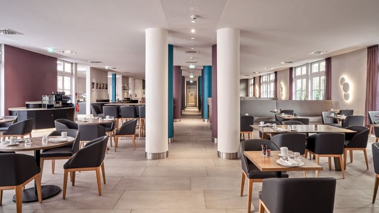 Dining & lounge area in Cucina Nina at Flemings Hotel Frankfurt-Central