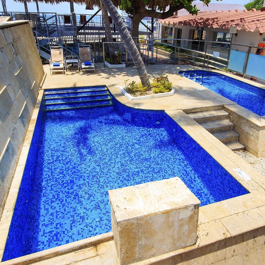Swimming pool at GIO Hotel Santa Marta Tama