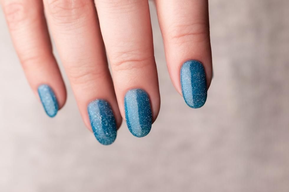 sparkly blue wedding nails