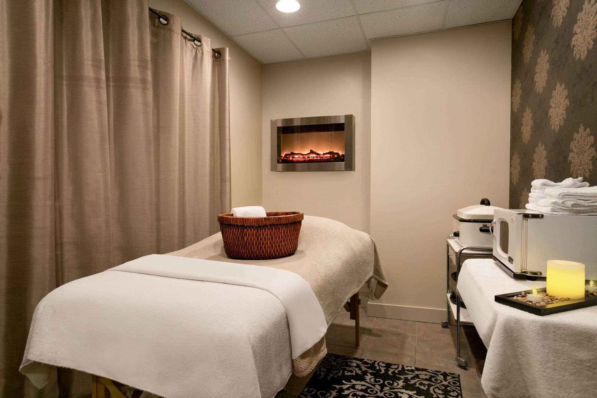 Coast Prince George Hotel by APA - Spa(1) - Copy