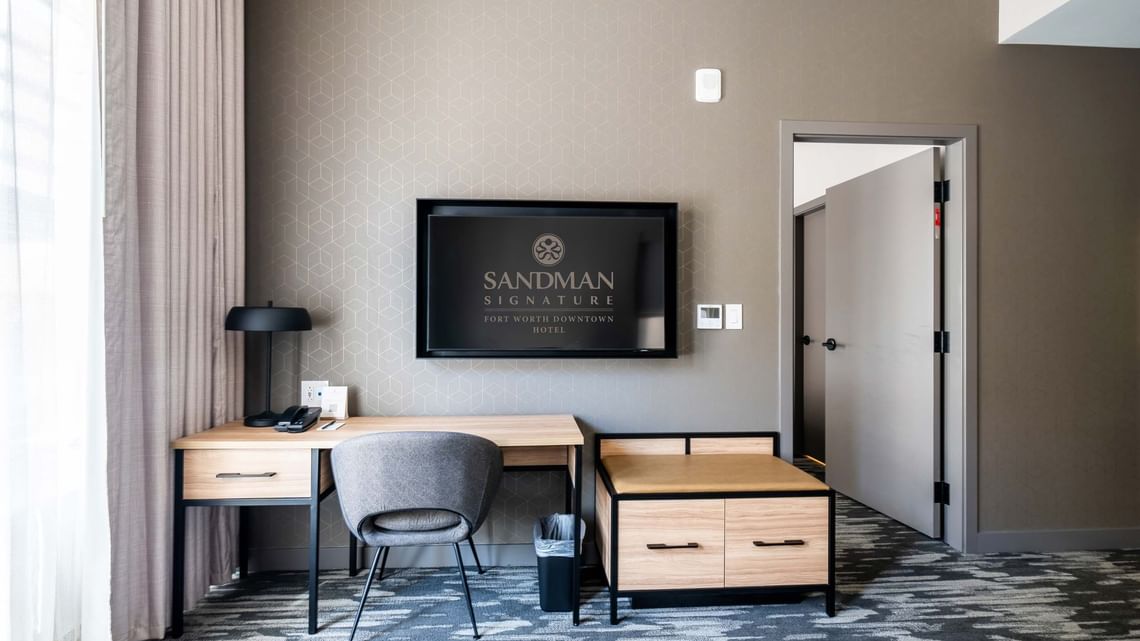 Executive King Suite with Sofa Bed Sandman Signature Fort Worth