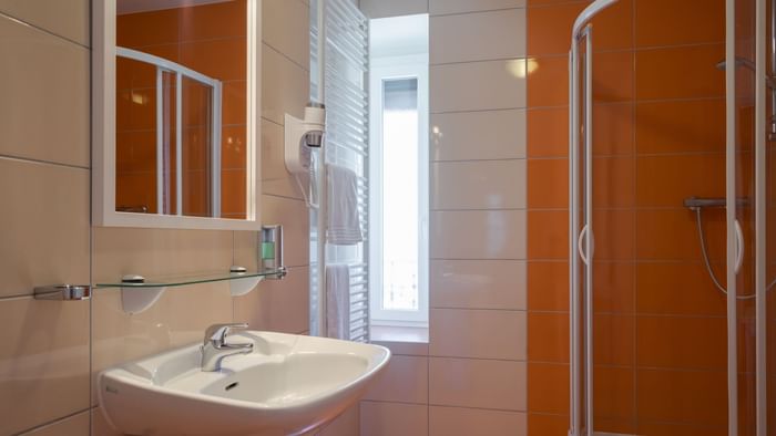 Bathroom vanity in bedrooms at Hotel Terminus