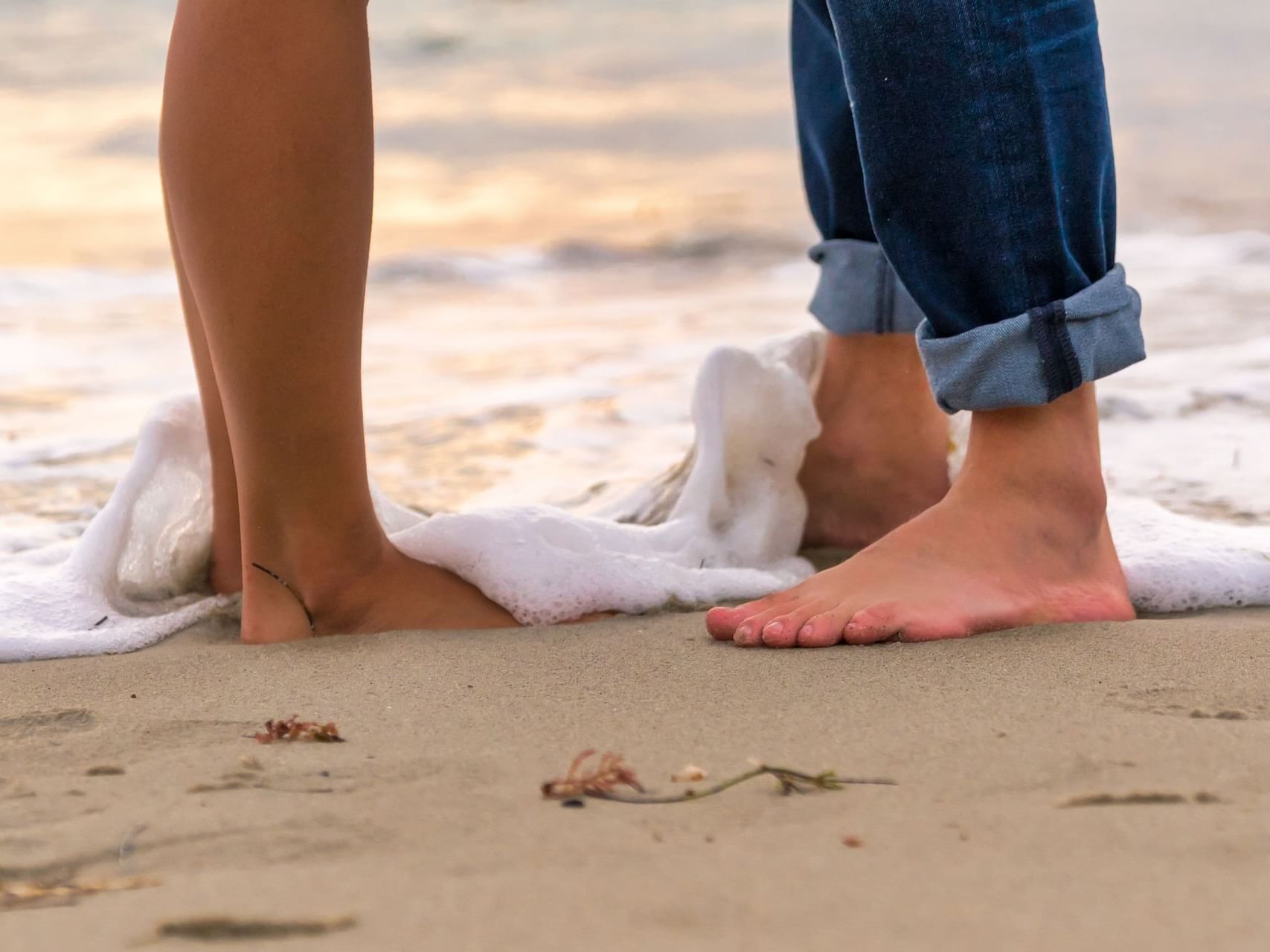 Couple on a Romantic date at the beach at Bay Club Hotel