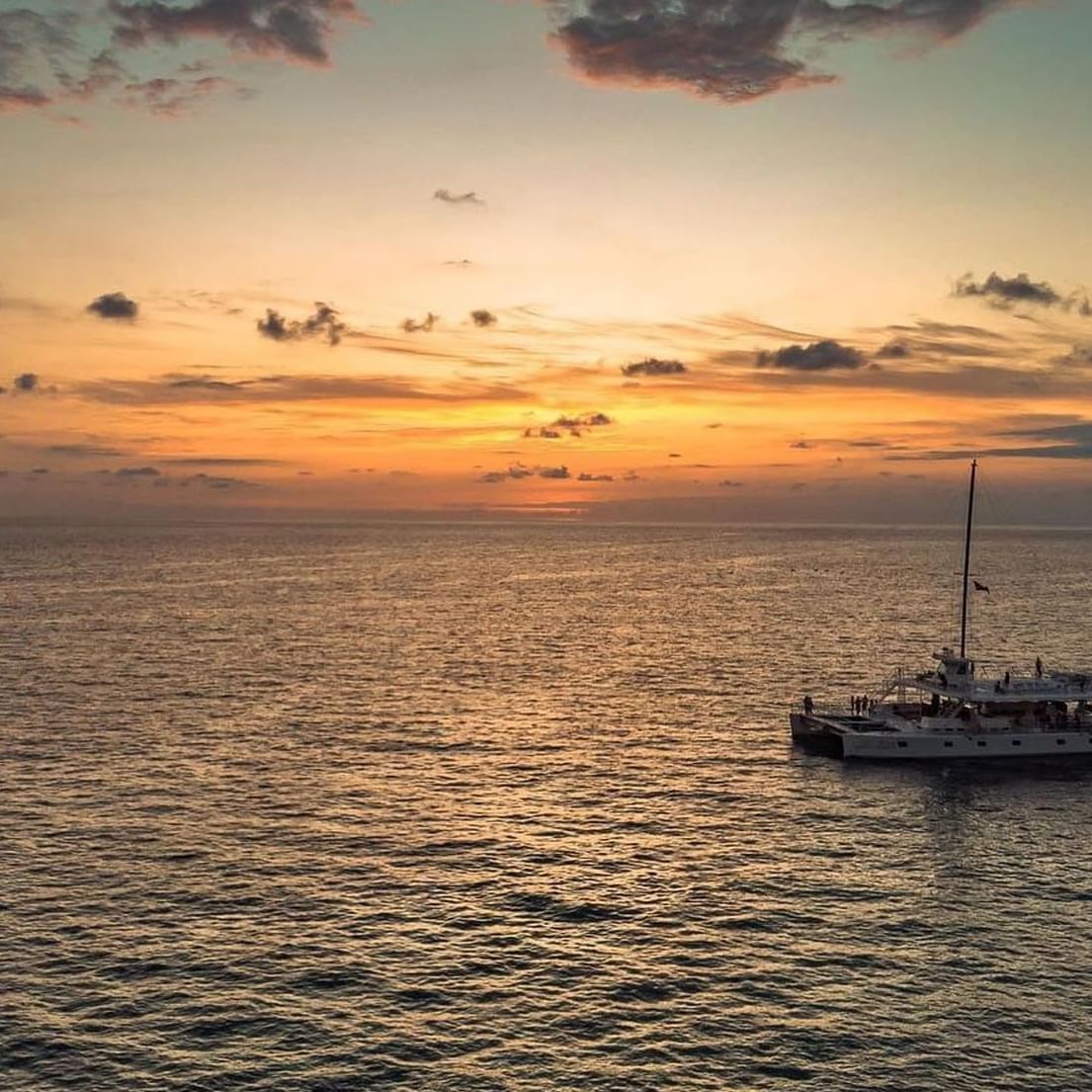 Honeymoon in Manuel Antonio Costa Rica - Romantic Sunset
