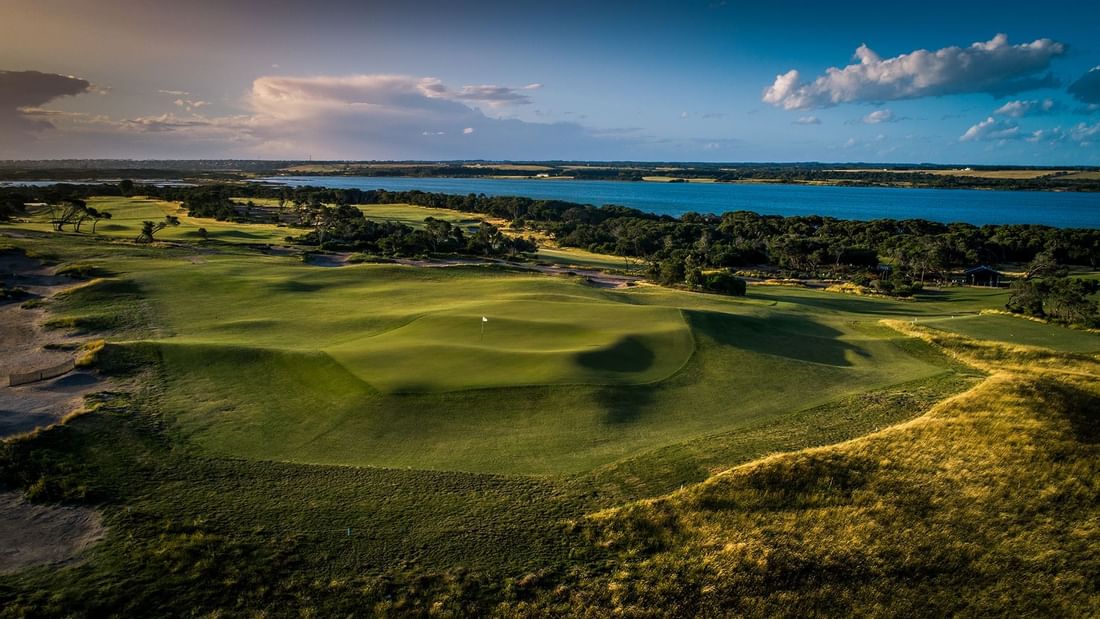 LONSDALE LINKS GOLF COURSE | Novotel Geelong | Geelong Tourist Attractions