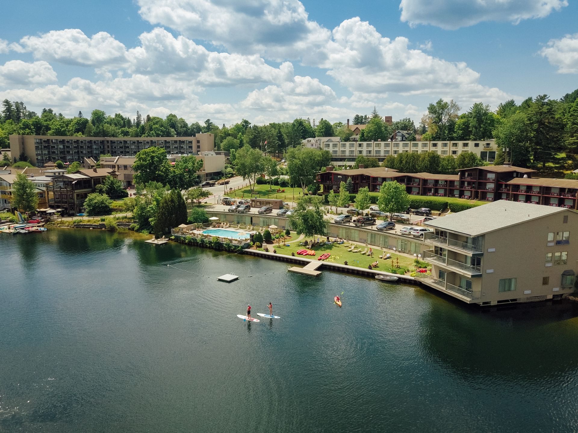 Lake Placid Dog Friendly Hotel | High Peaks Resort