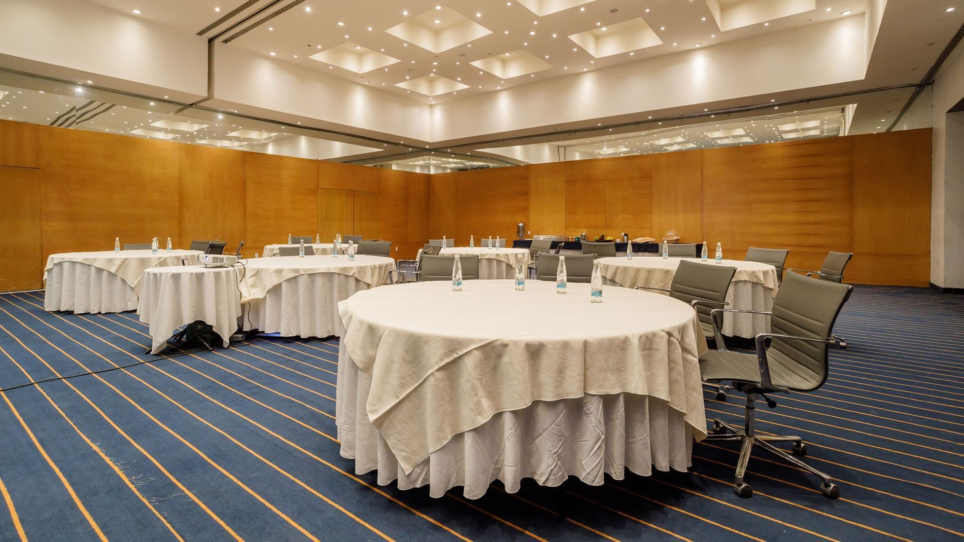 Sala de eventos Monaco en el Real Inn Torreón en Torreón.