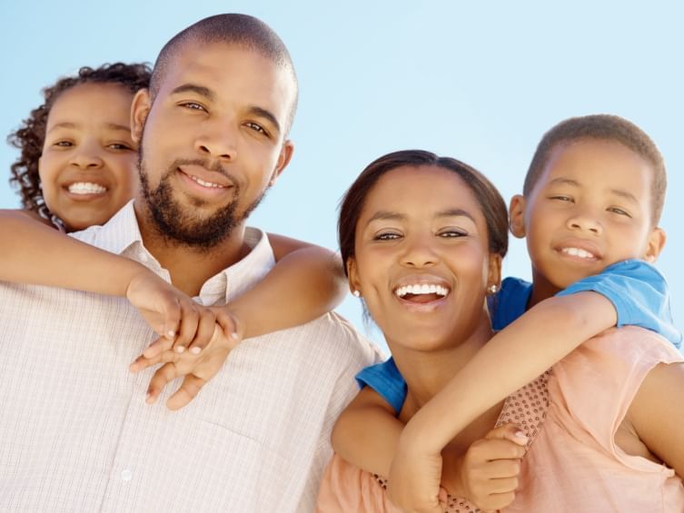 A family portrait for Honor’s Haven Stay offer at Honor’s Haven