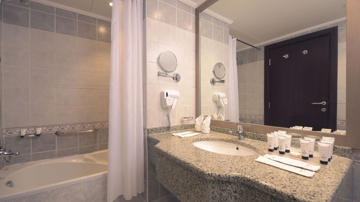 مستلزمات الحمام القياسية-1