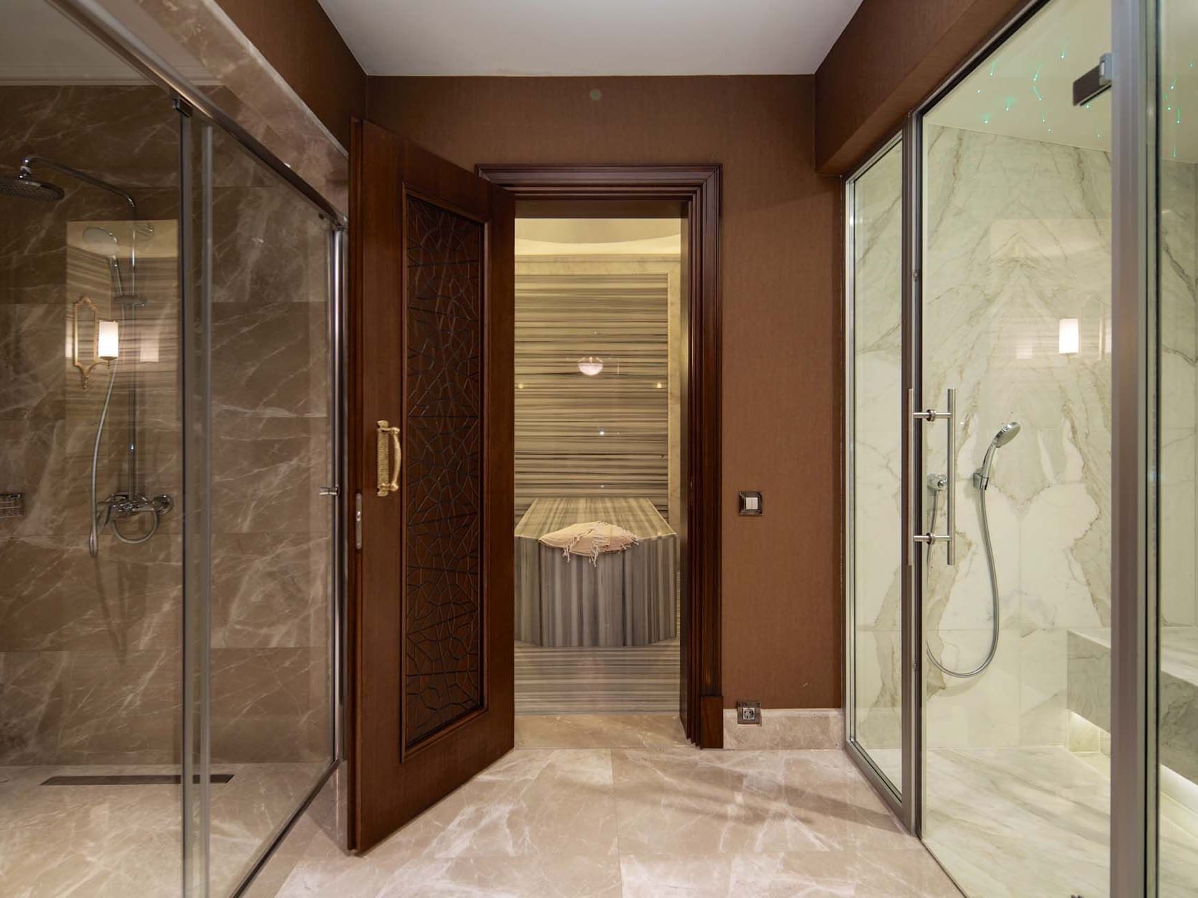 Bathroom with glass walls in Presidential Villa at Titanic Deluxe Golf Belek