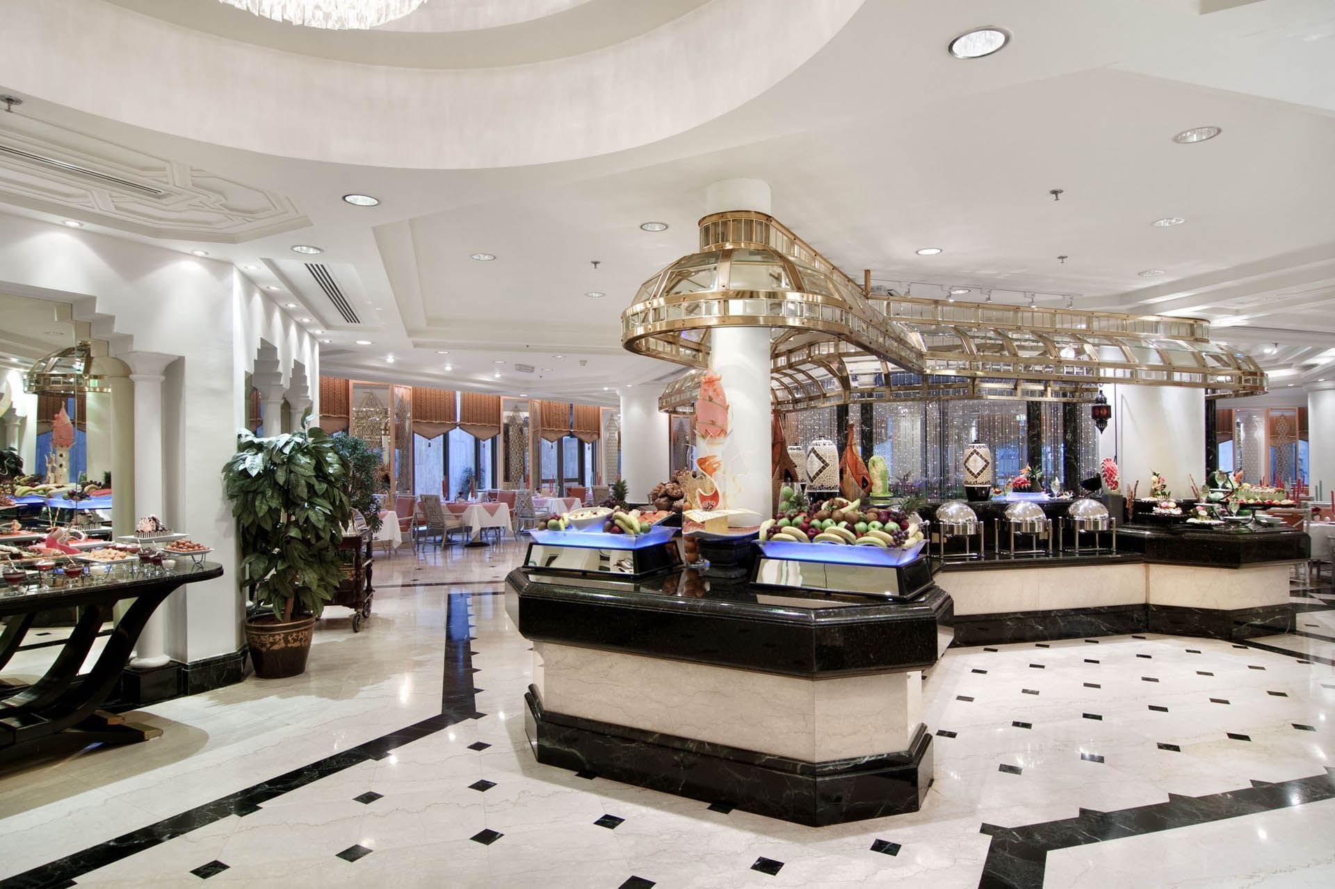 Dining Makkah Towers