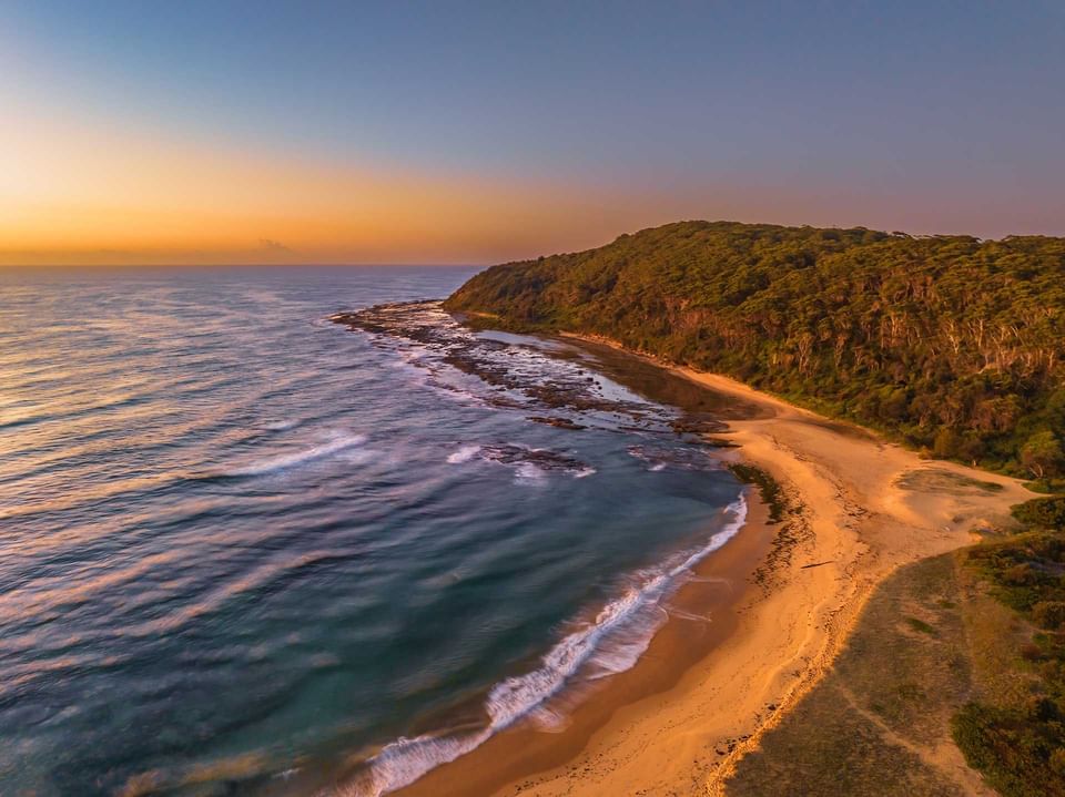 Close view of Bateau Bay Beach near Encore by Mingara