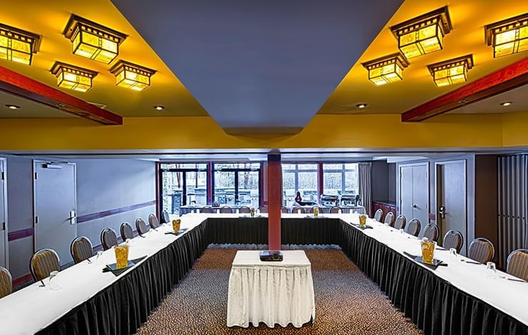 U-shaped table with chairs in Blackstone Meeting Room at Blackstone Mountain Lodge