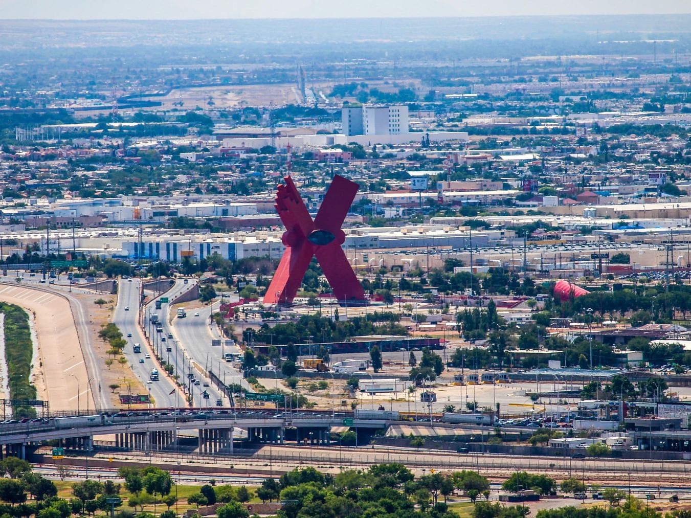 Aerial view of the Feria Juarez monument near Fiesta Inn