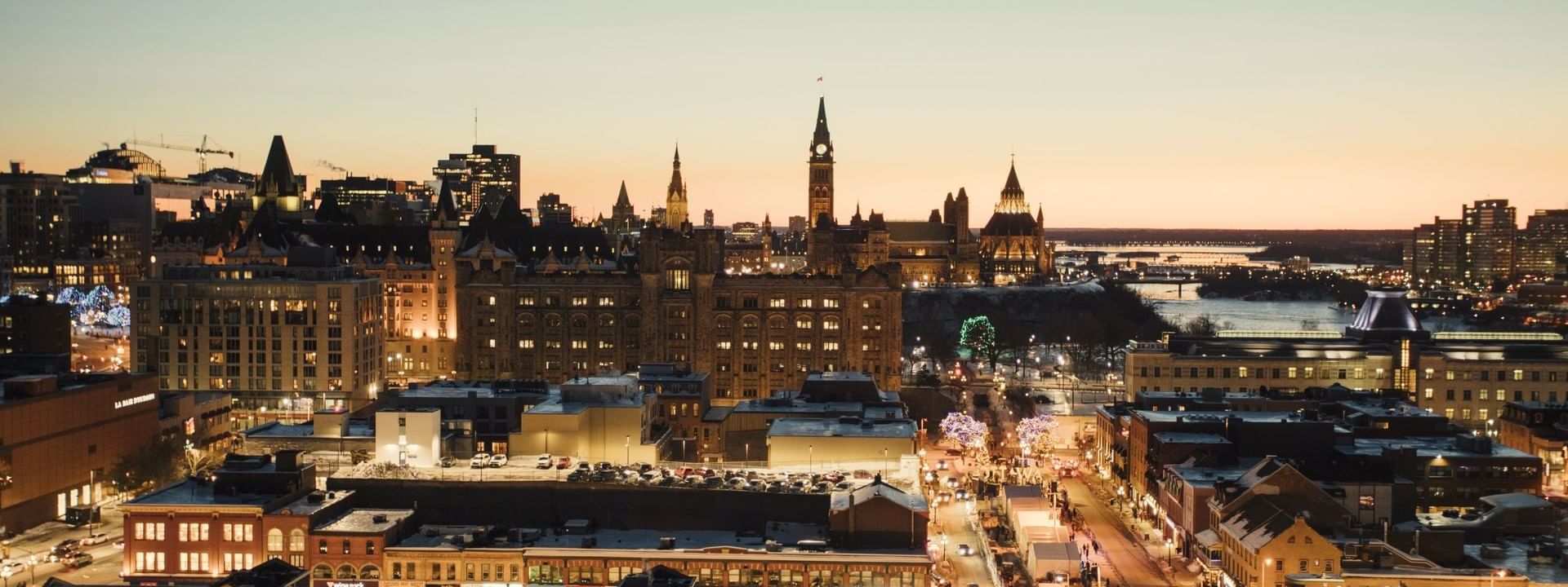 downtown Ottawa city street view