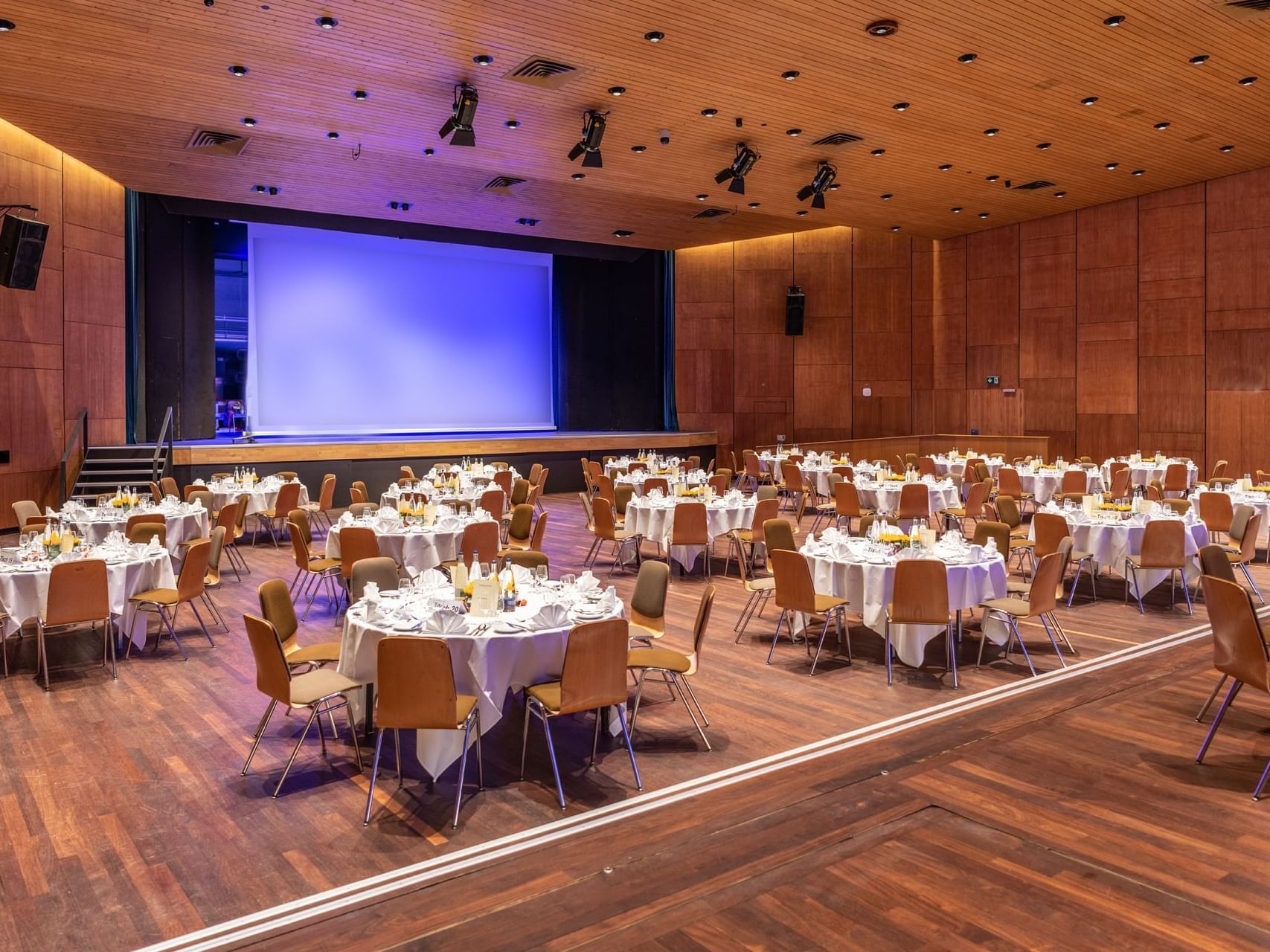 Banquet table set-up in the Theater at Best Western Hotel Spirgarten
