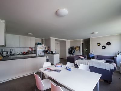 UniLodge @ ANU – Davey Lodge_5 Bedroom Multishare Common Area