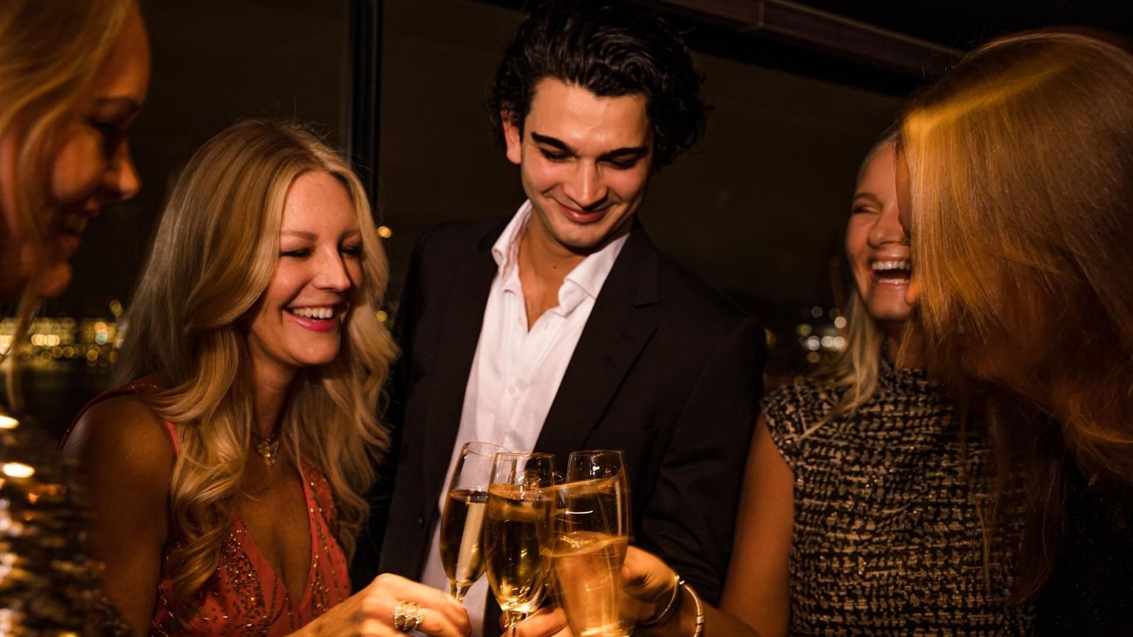 Nyårsmatiné i Restaurant ONE Hotel Riverton