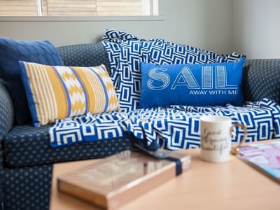 Studio Apartment - Lounge