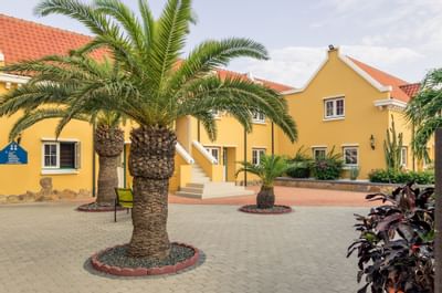 Quiet courtyard in outdoors at Amsterdam Manor Resort