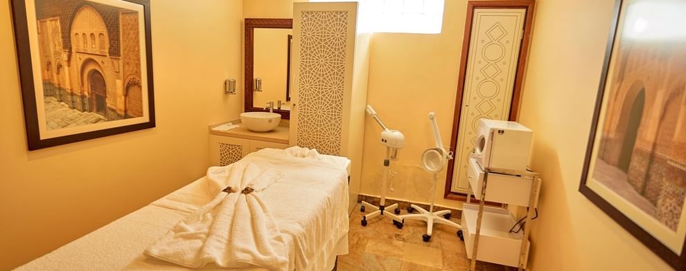 A Massage bed in the Spa at Goma Serena Hotel