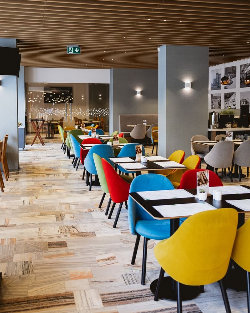 Sala metro bar & bistro