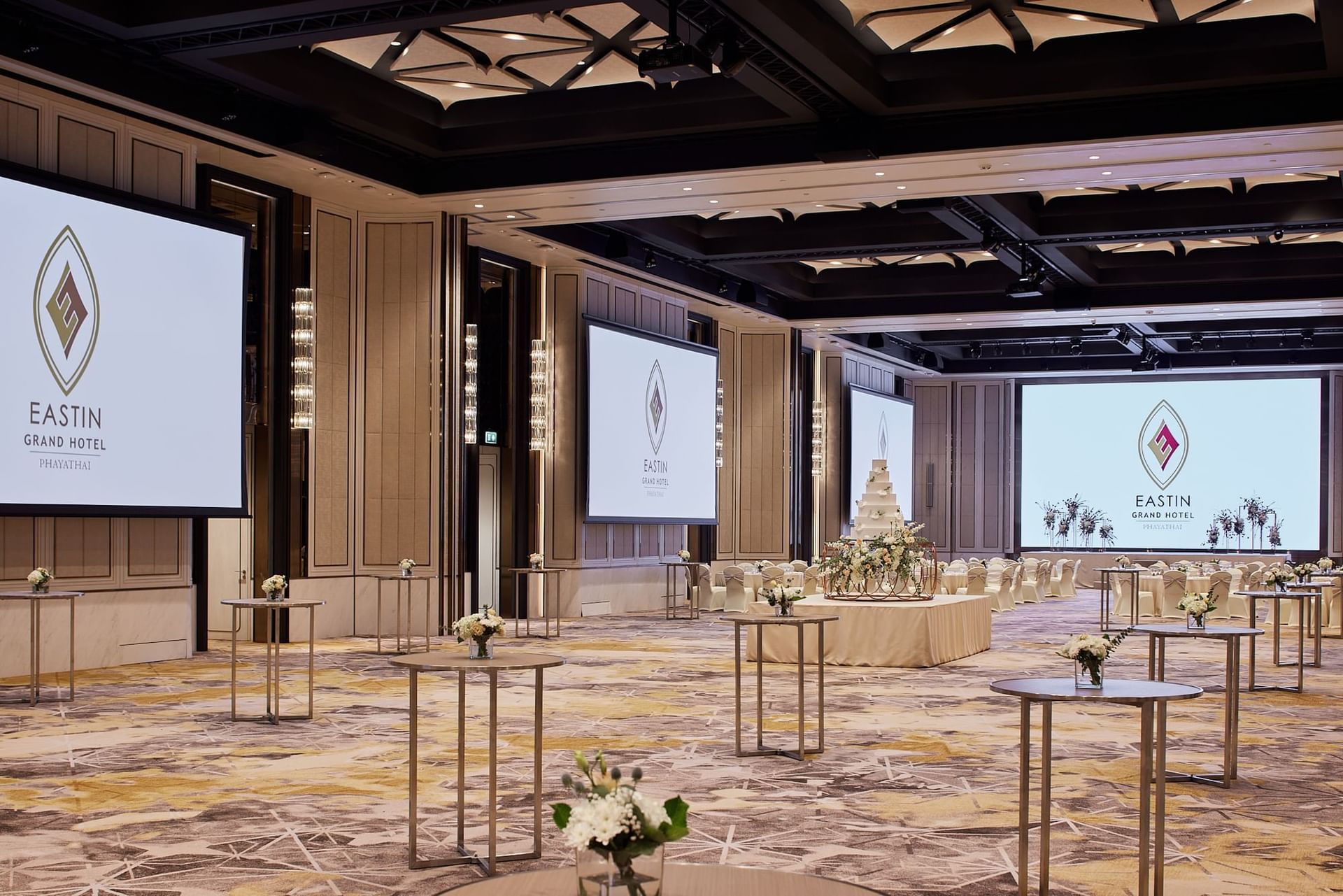 Hotel Wedding in Bangkok | Venues | Eastin Phayathai, image size:1920x1281