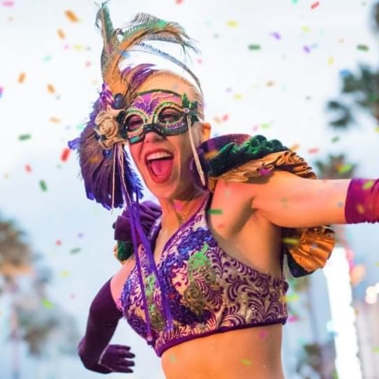 Portrait of a dancer on Mardi Gras, Rosen Inn Universal