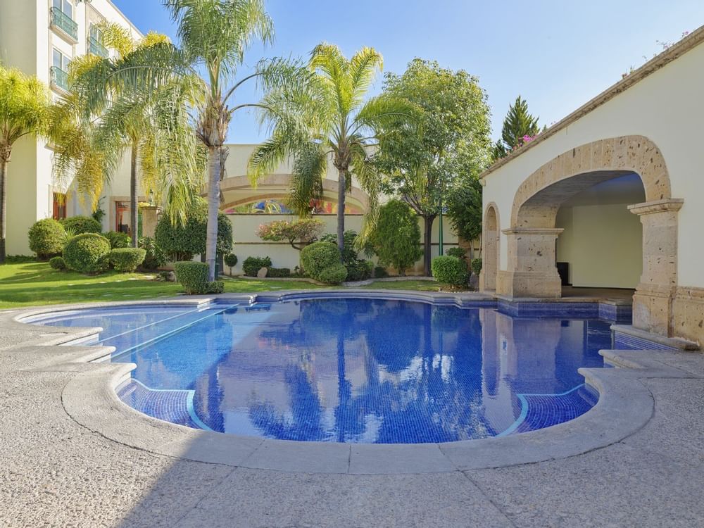 View of an outdoor pool at Fiesta Americana Aguascalientes