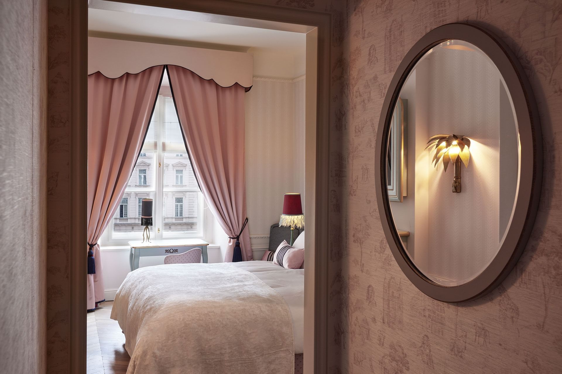 Luxury accommodation in Vienna | THE LEO GRAND