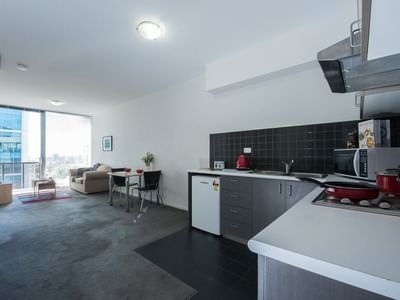 2 bedroom large apartment - kitchen