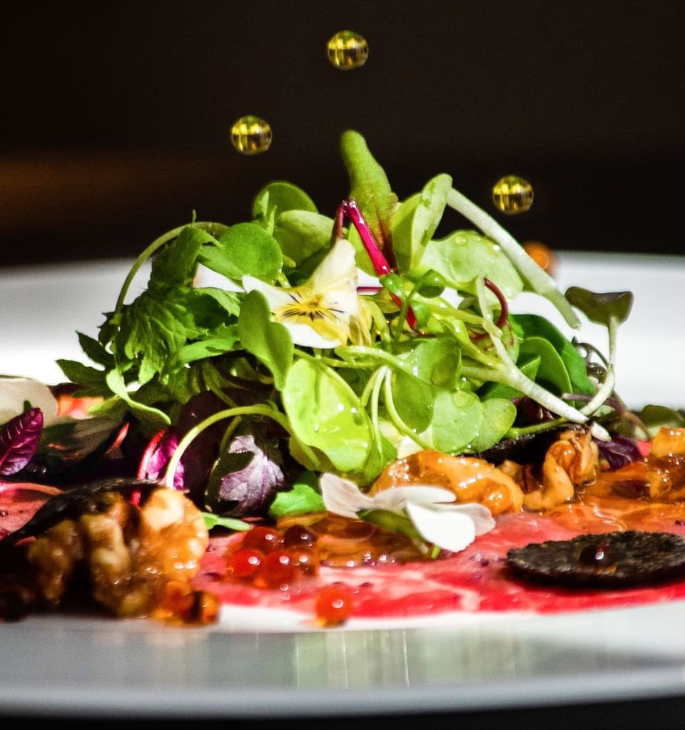 Salad served in Restaurant Villa Elina at Chateau Vaudreuil