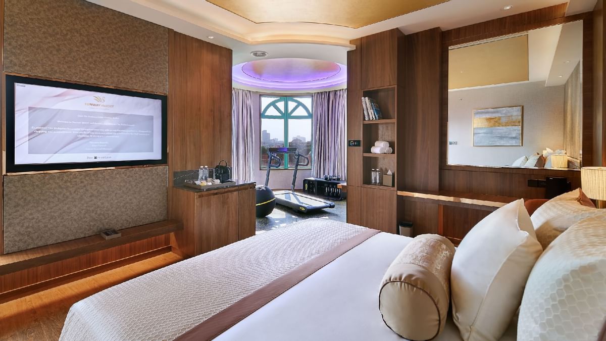 Floor plan of Deluxe City View Twin at Sunway Hotel Hanoi