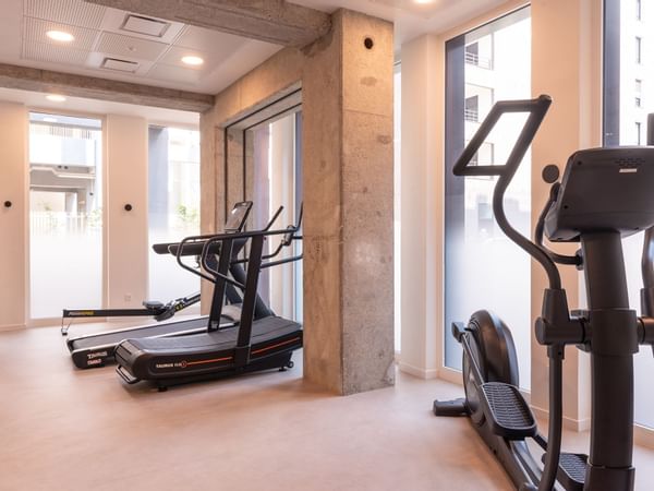 Fully equipped gymnasium at Residence Le Monde
