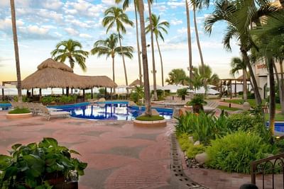 Pool at Plaza Pelicanos Grand Beach Resort Hotel