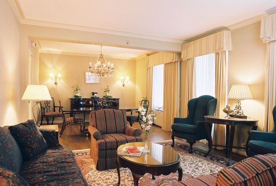 Delaware Suite seating & lounge area at The Whitehall Hotel