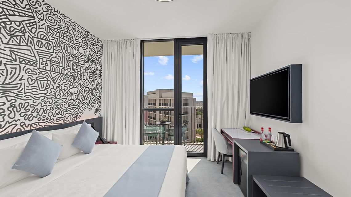 Stylish with Balcony | Nest Hotel