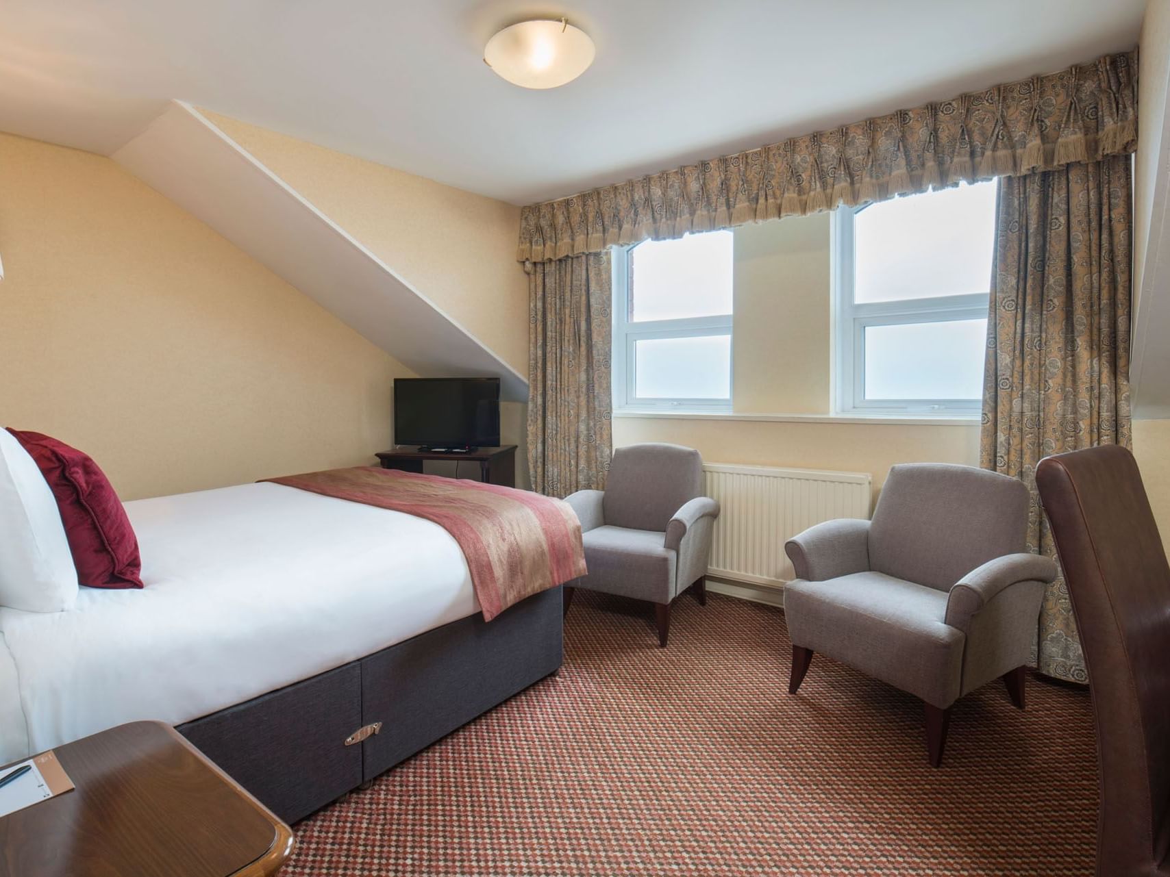 Bed in Standard Family Room, The Imperial Hotel Blackpool