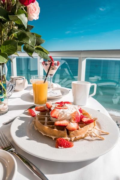 Breakfast with an ocean view of Marenas Resort Miami