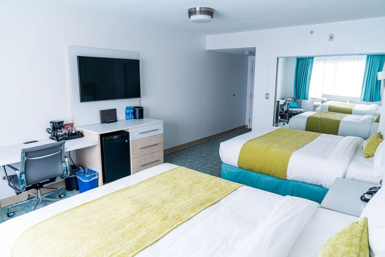 Coast Hotel Convention Centre Langley City - Comfort 2 Queens(1)