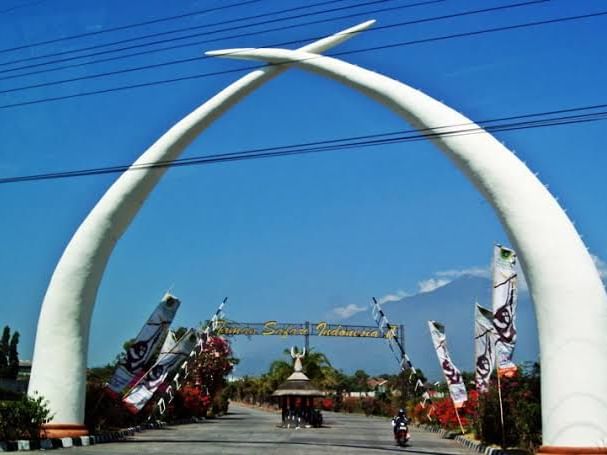 View of Taman Safari Indonesia II park near Vasa Hotel Surabaya