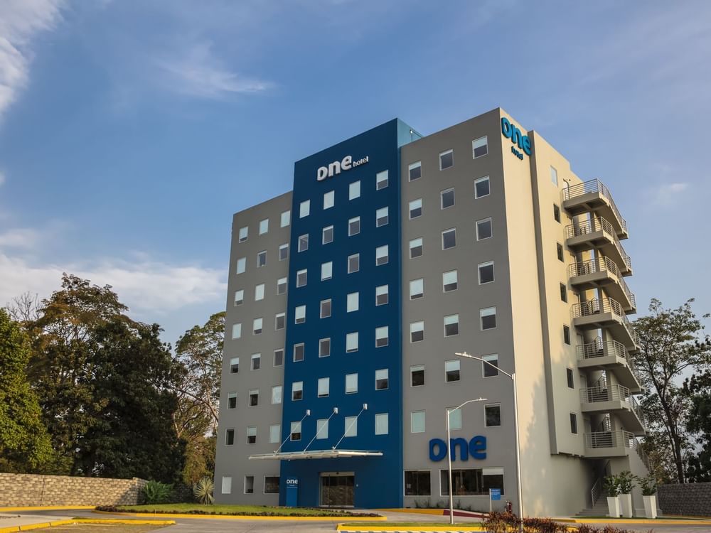 Vista exterior del hotel en Tapachula.