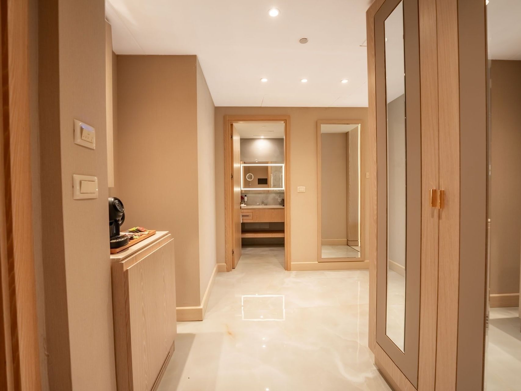 Grand Deluxe King Room River View at World Heart Hotel Baghdad