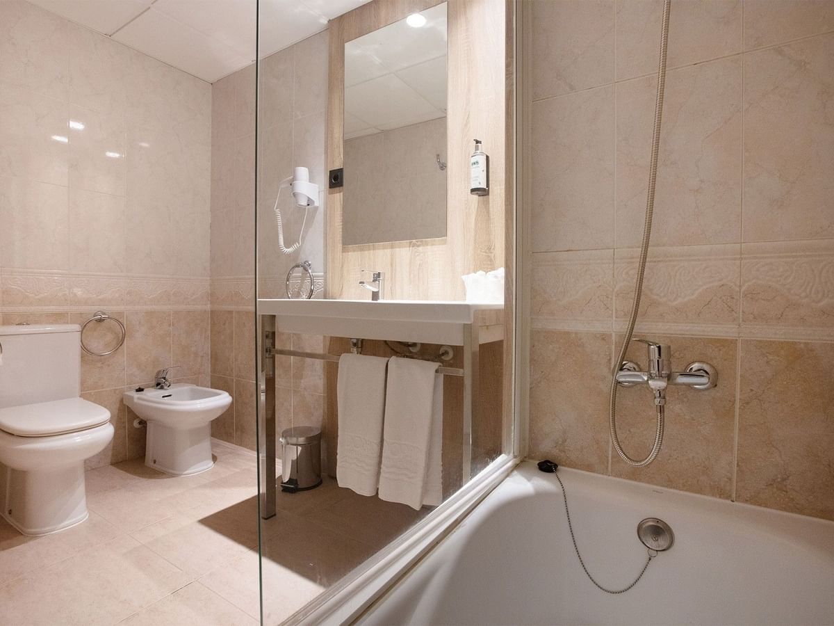 Standard room at Ponient Dorada Palace