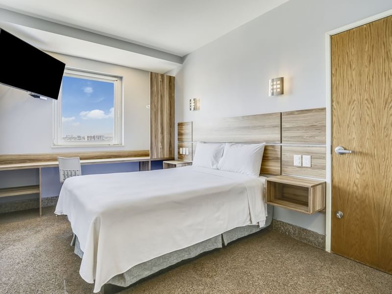 Vista interior de la Habitación Accesible con cama individual en One Hotels