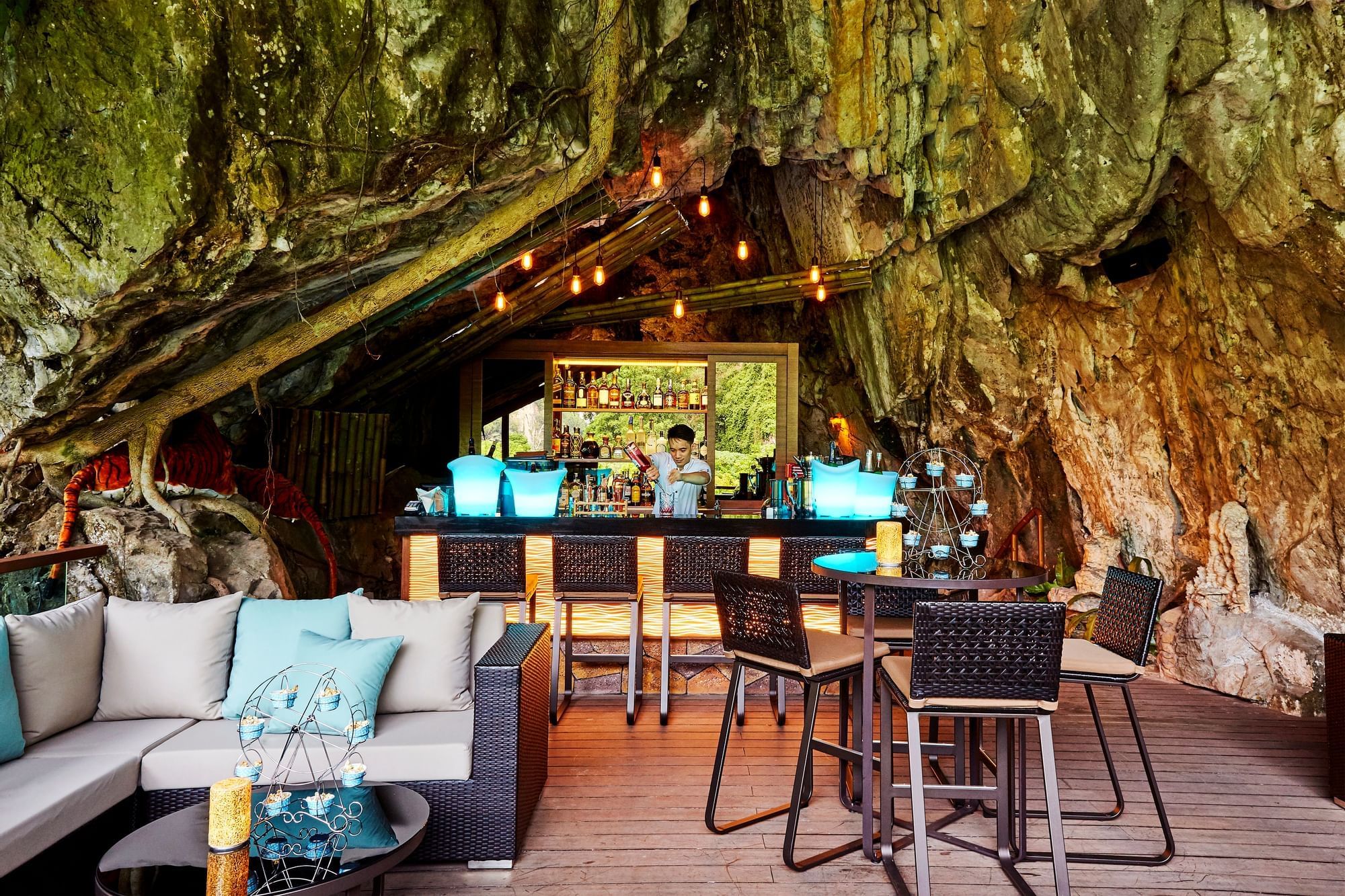 Lounge area by the counter in Sky Bar at The Banjaran Hotsprings Retreat