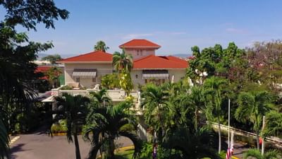 Exterior front view of the Terra Nova Suite Hotel