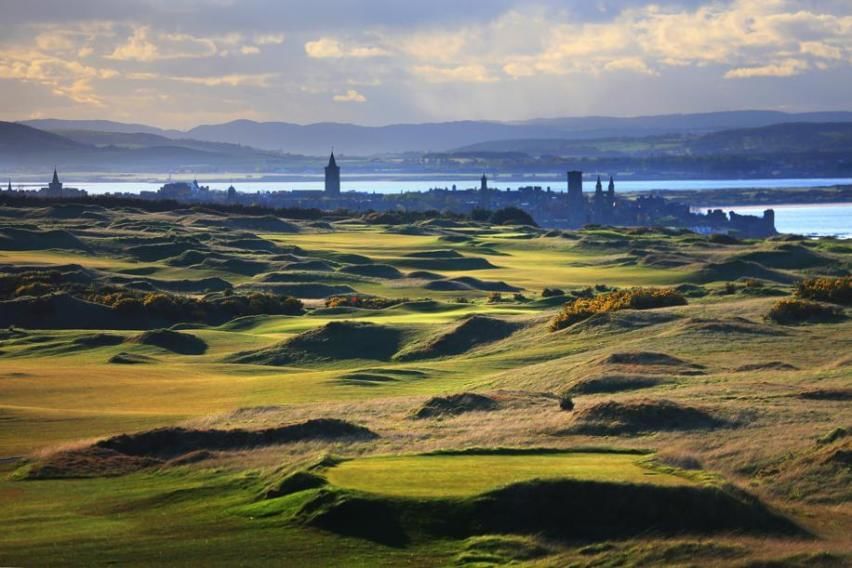 Scenic view of the Castle Course by the sea, things to do in St Andrews near Seaton House at sunset